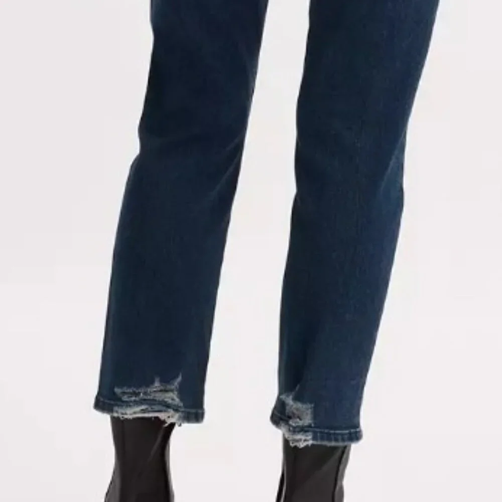 Levi's - Picture 6 of 12